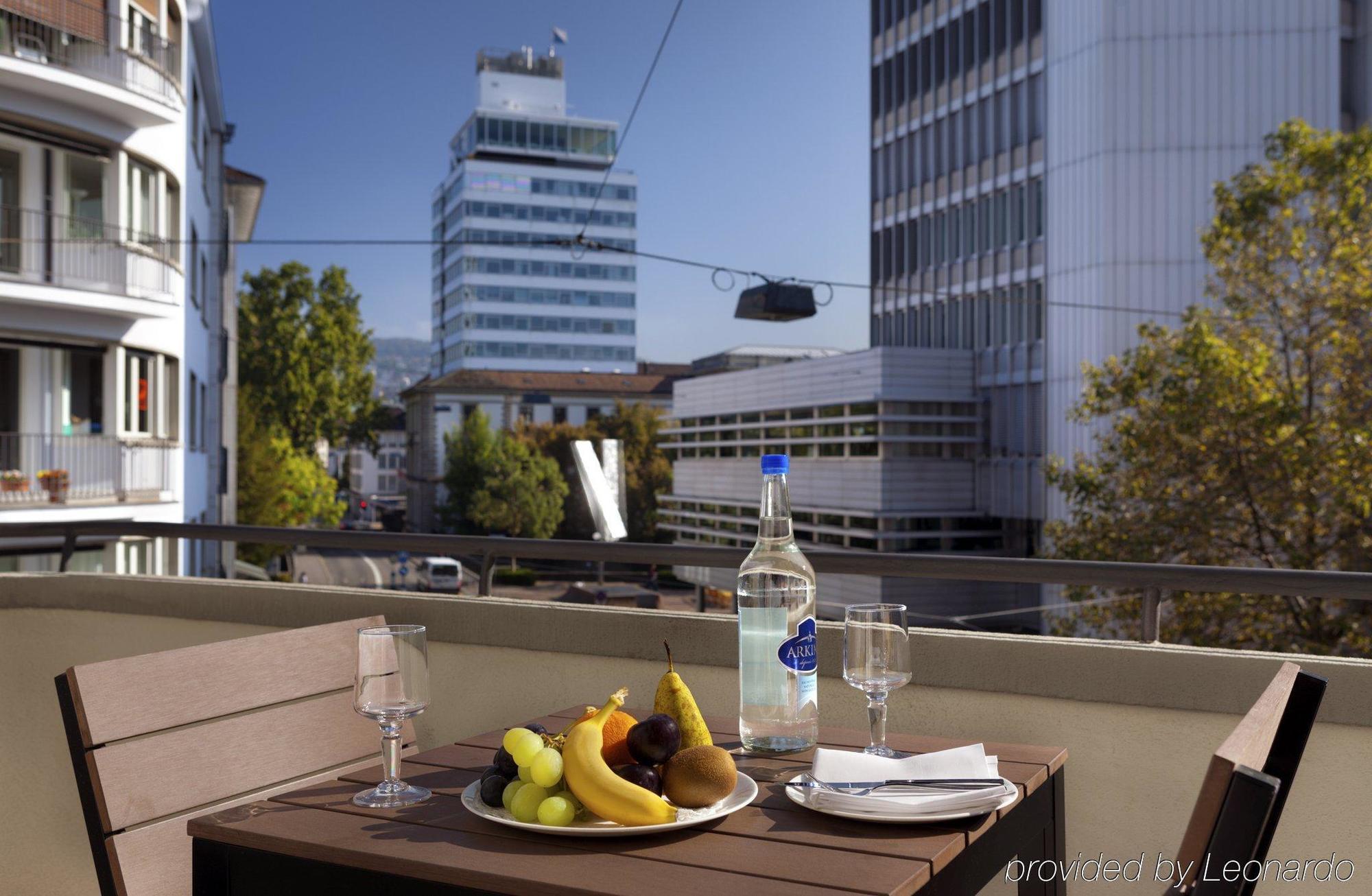 Stay2Night Bs Zürich Eksteriør bilde