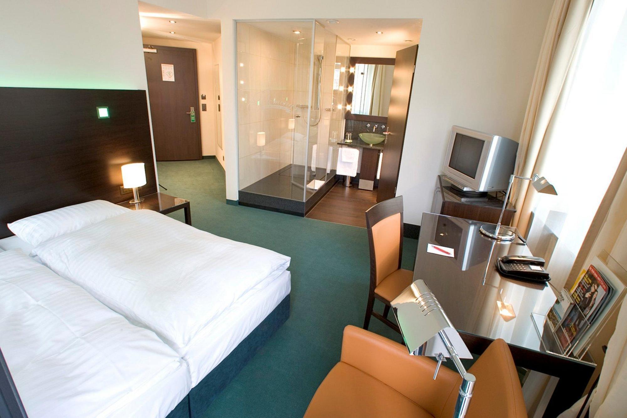 Stay2Night Bs Zürich Rom bilde